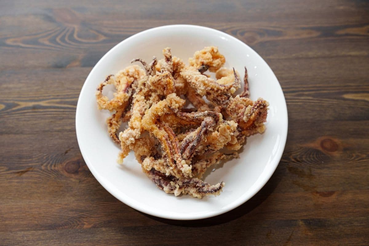 13.Crispy Squid Whiskers (Râu Mực Chiên Giòn) (Large)