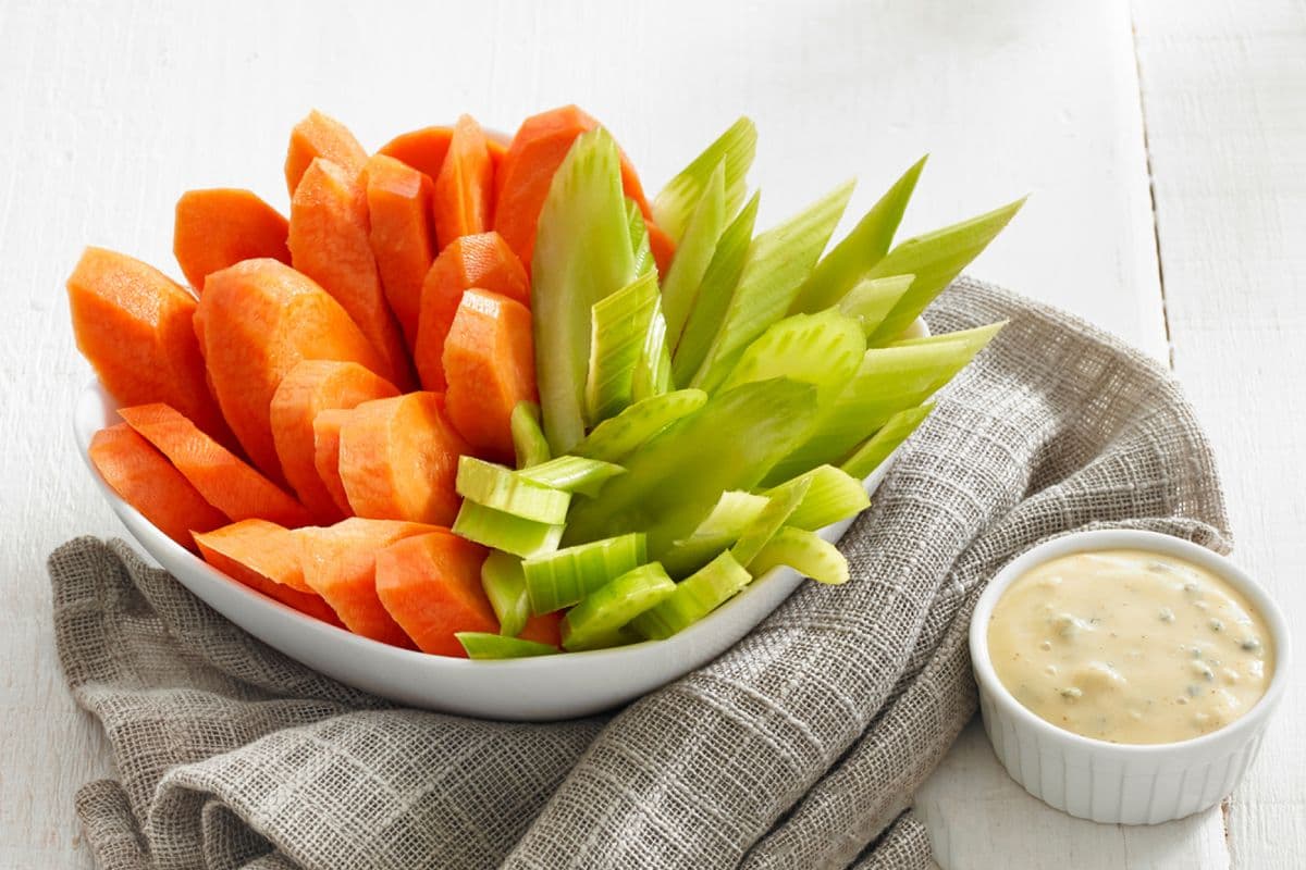 Vegetables and Dip