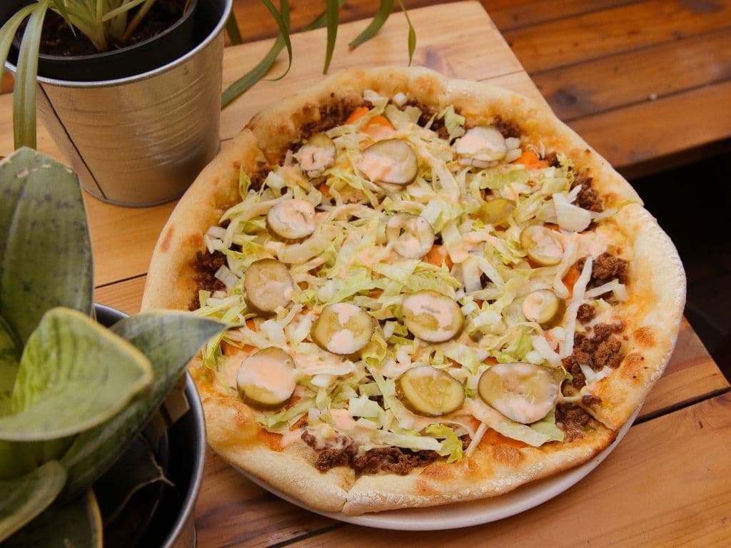 Big Mack Pizza