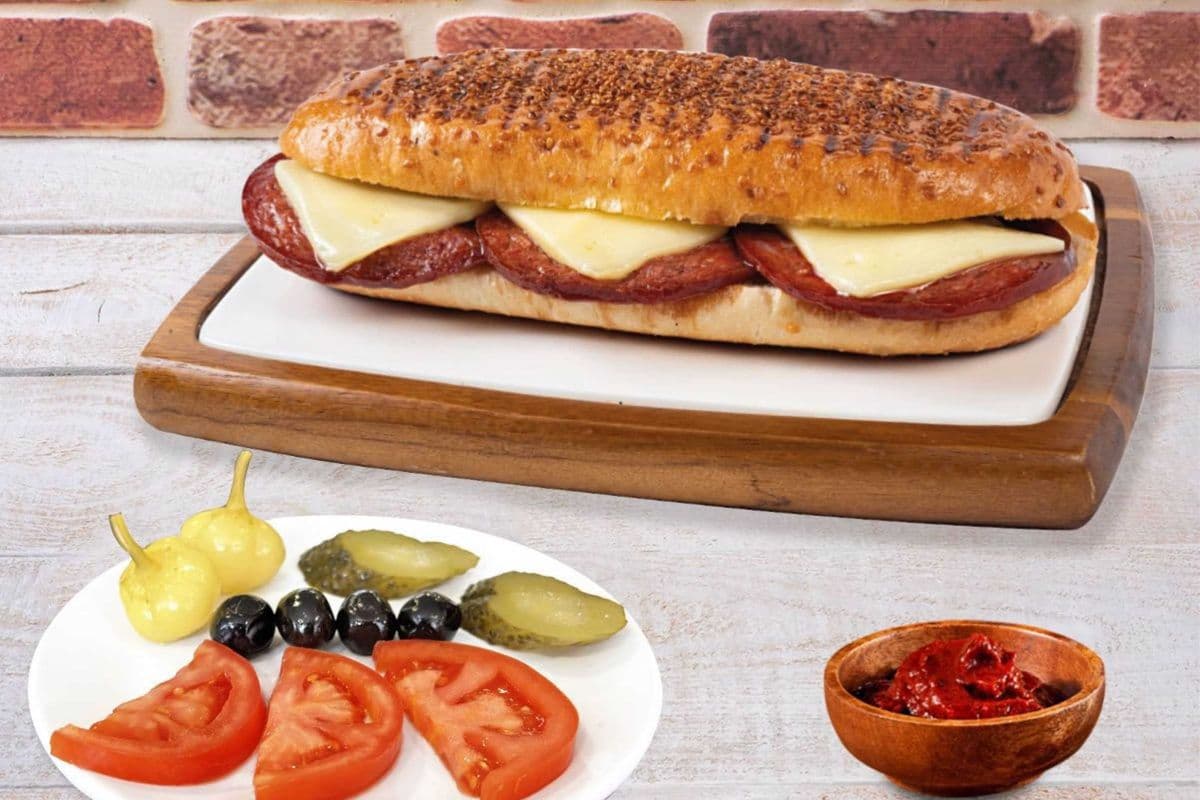 Beef Sausage Tomato Paste Toast