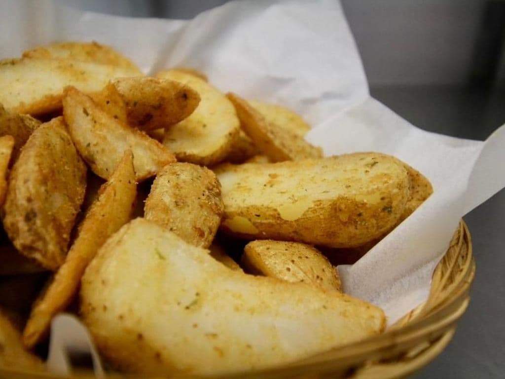 POTATO WEDGES
