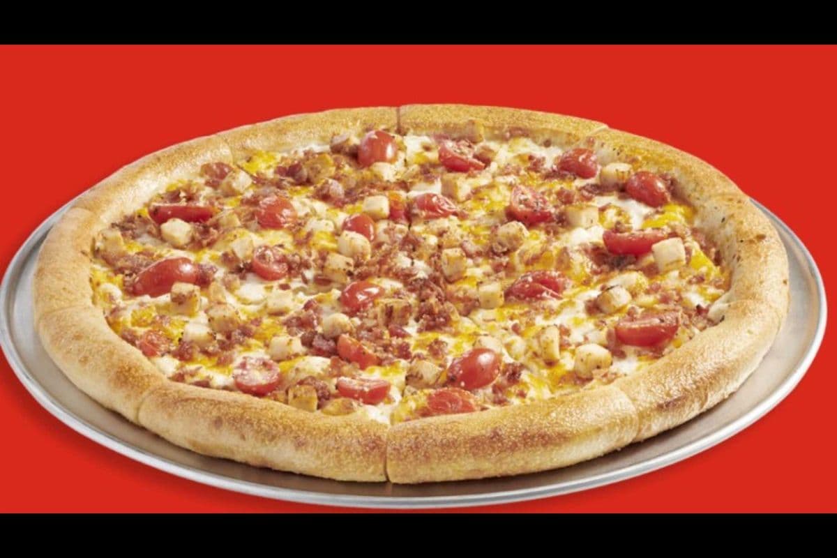 Large Chicken Club Pizza