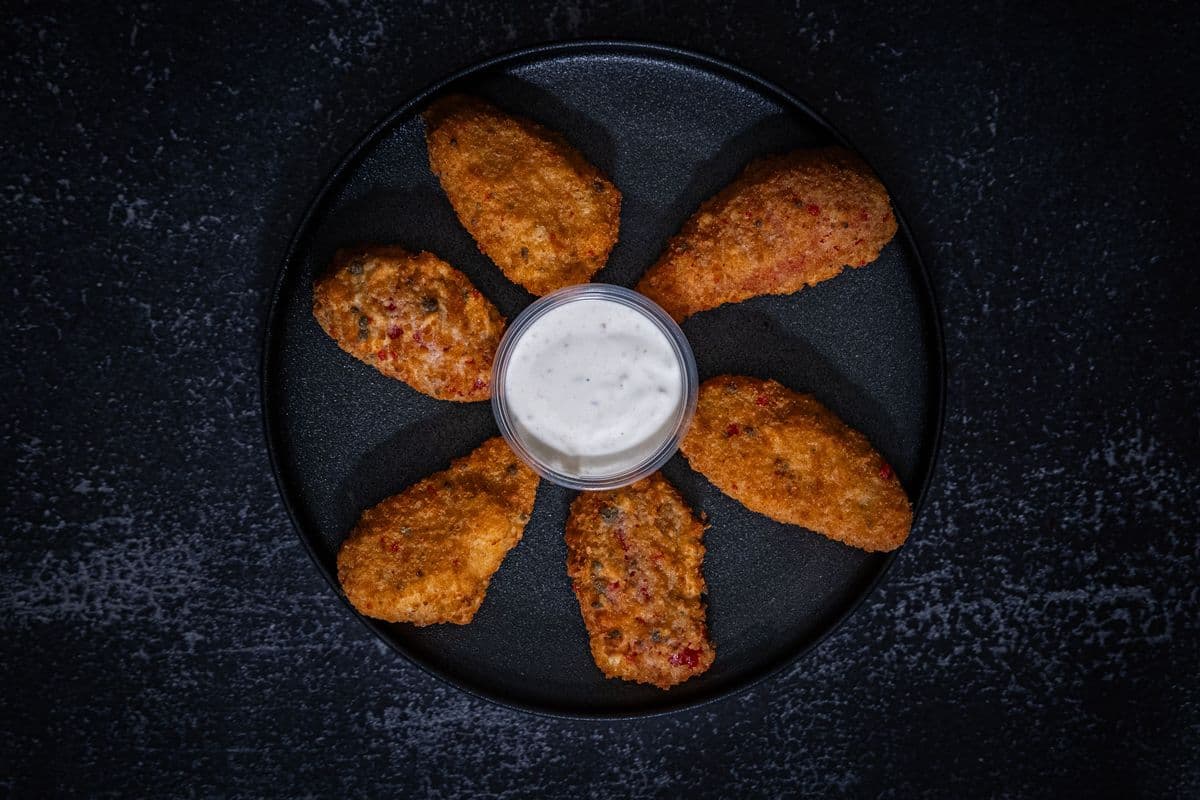 Jalapeno Poppers (8 pcs)