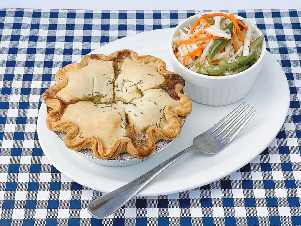 Vegan Mushroom Bourguignon Pie (5" Combo)