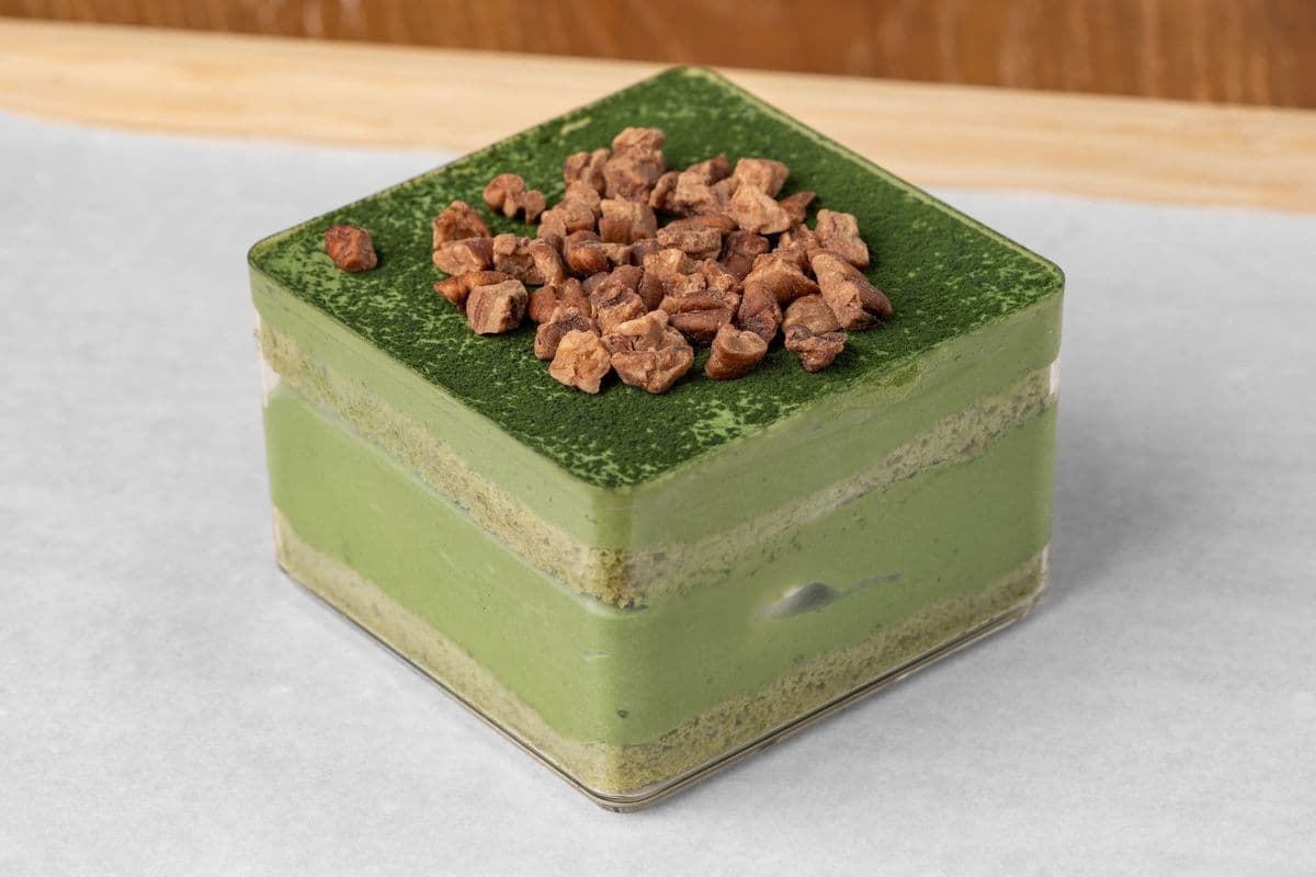 Matcha Pecan Mini Cake