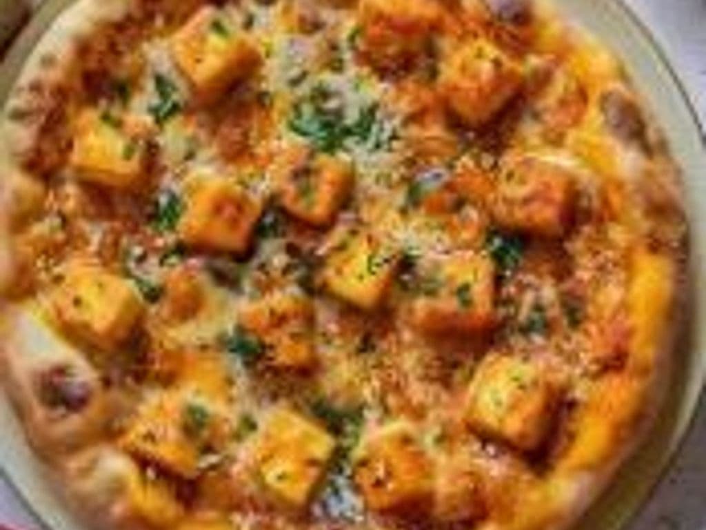 Paneer Makhani Pizza