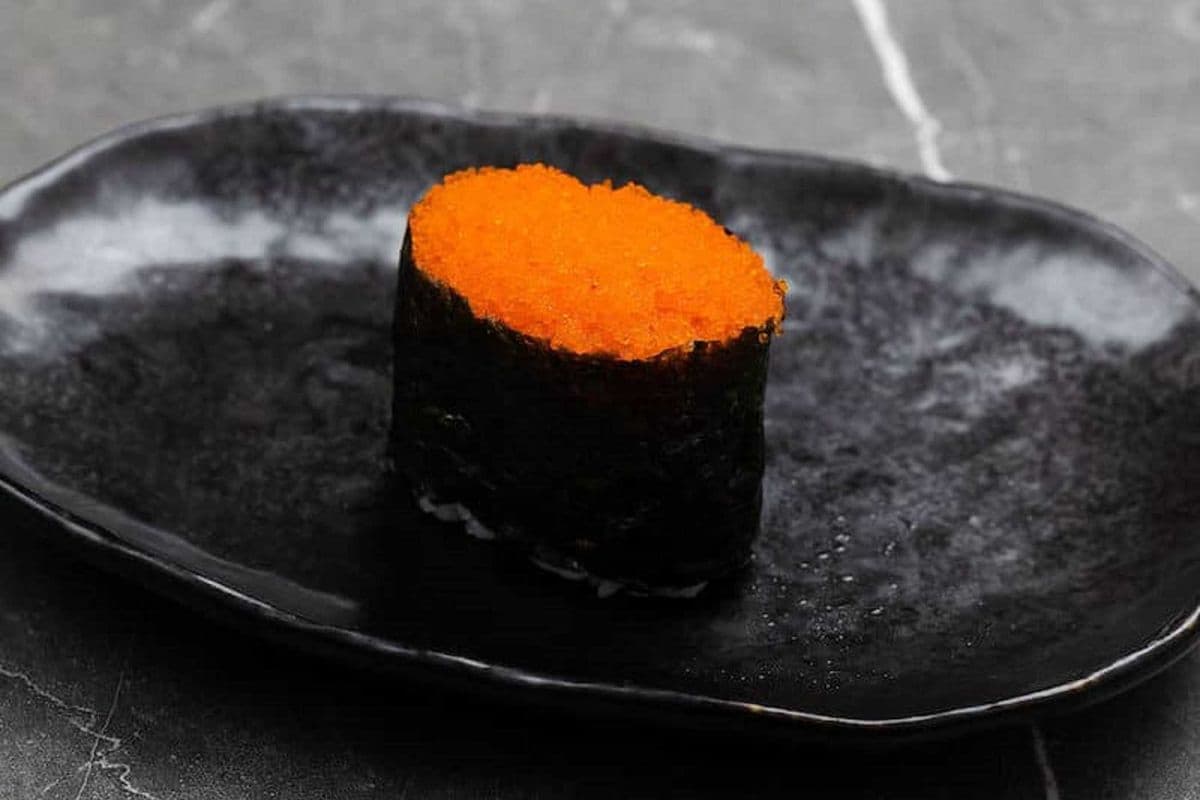 Masago Nigiri Sushi (1 Pc)