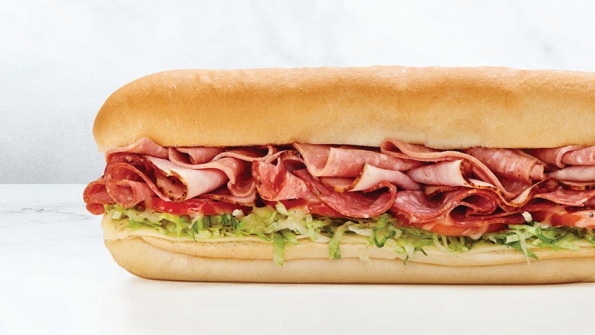 Large - Assorted Sub / Grand - Assortiment de sous-marins