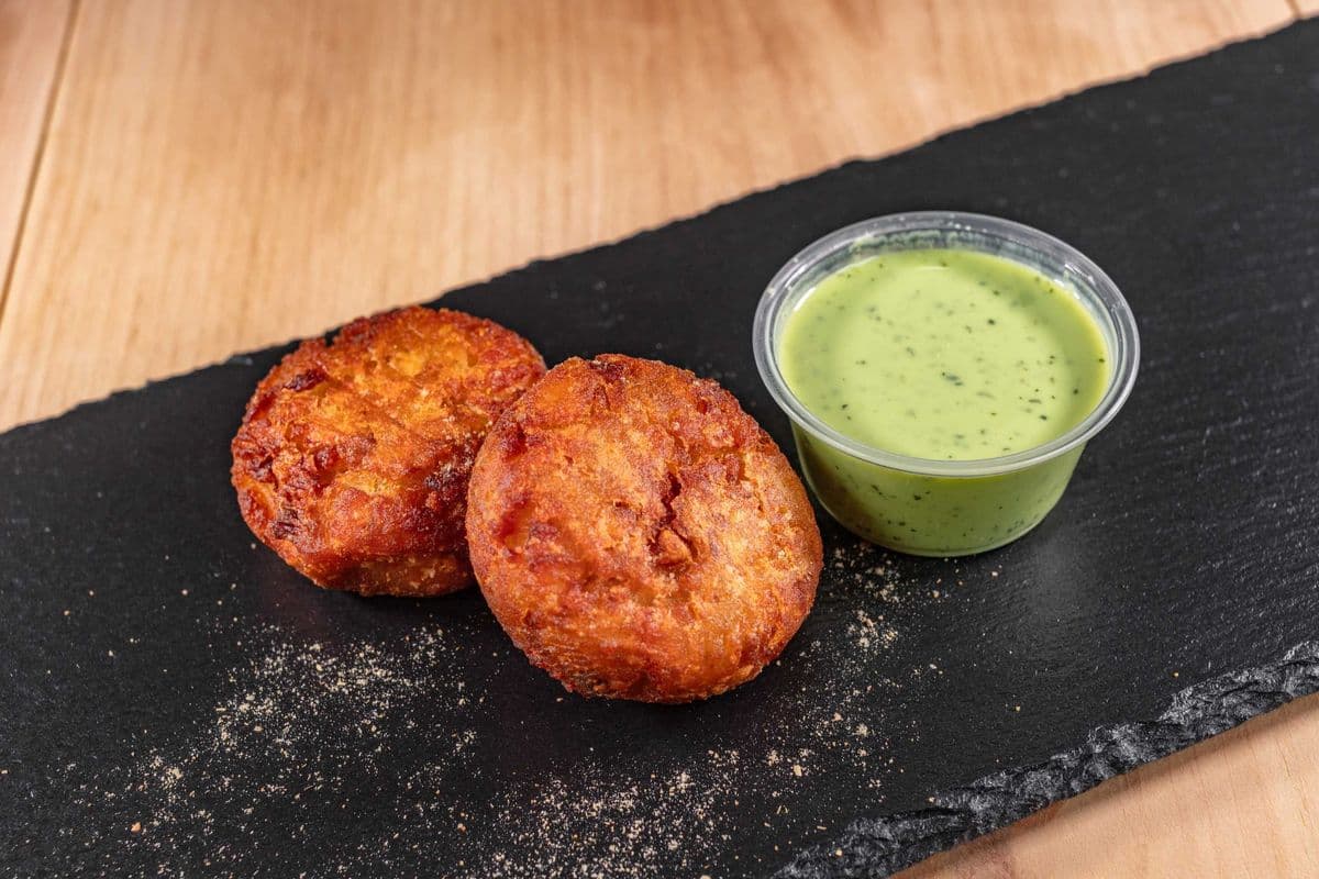 Aaloo Tikki (2 Pcs)
