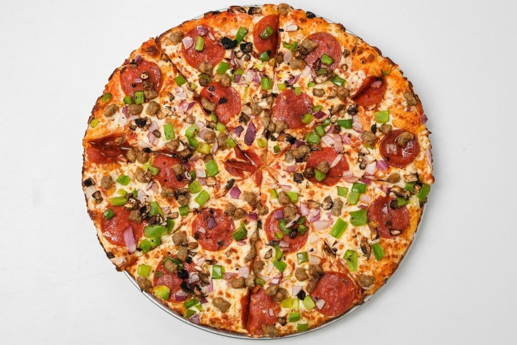Deluxe Crunch Pizza