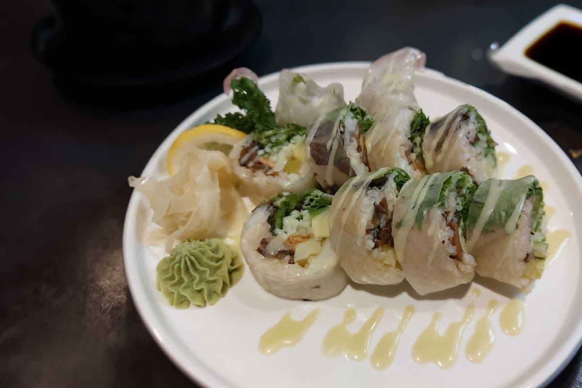 Mushroom Garden Roll (10 pcs)