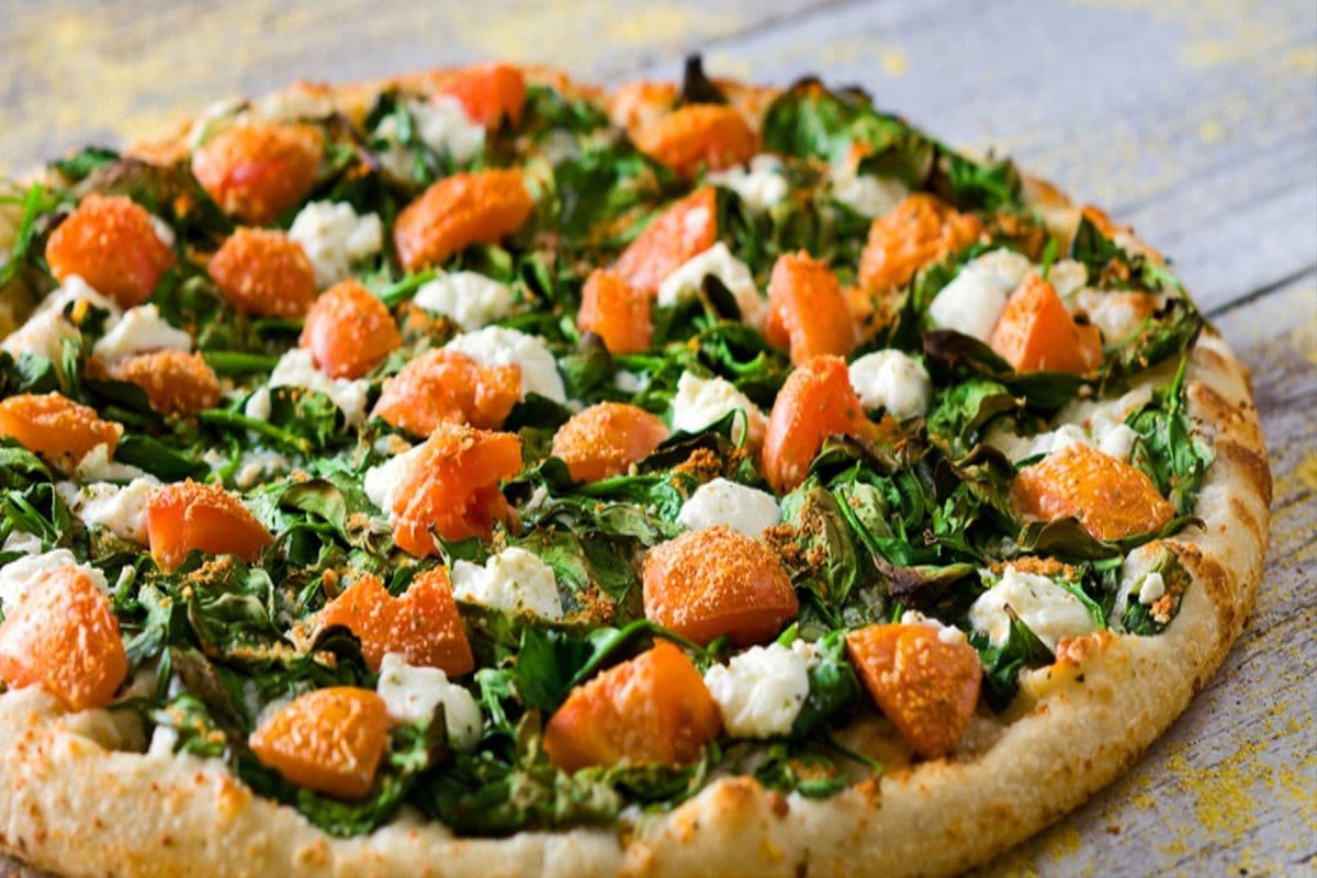 Medium Spinotta Pizza
