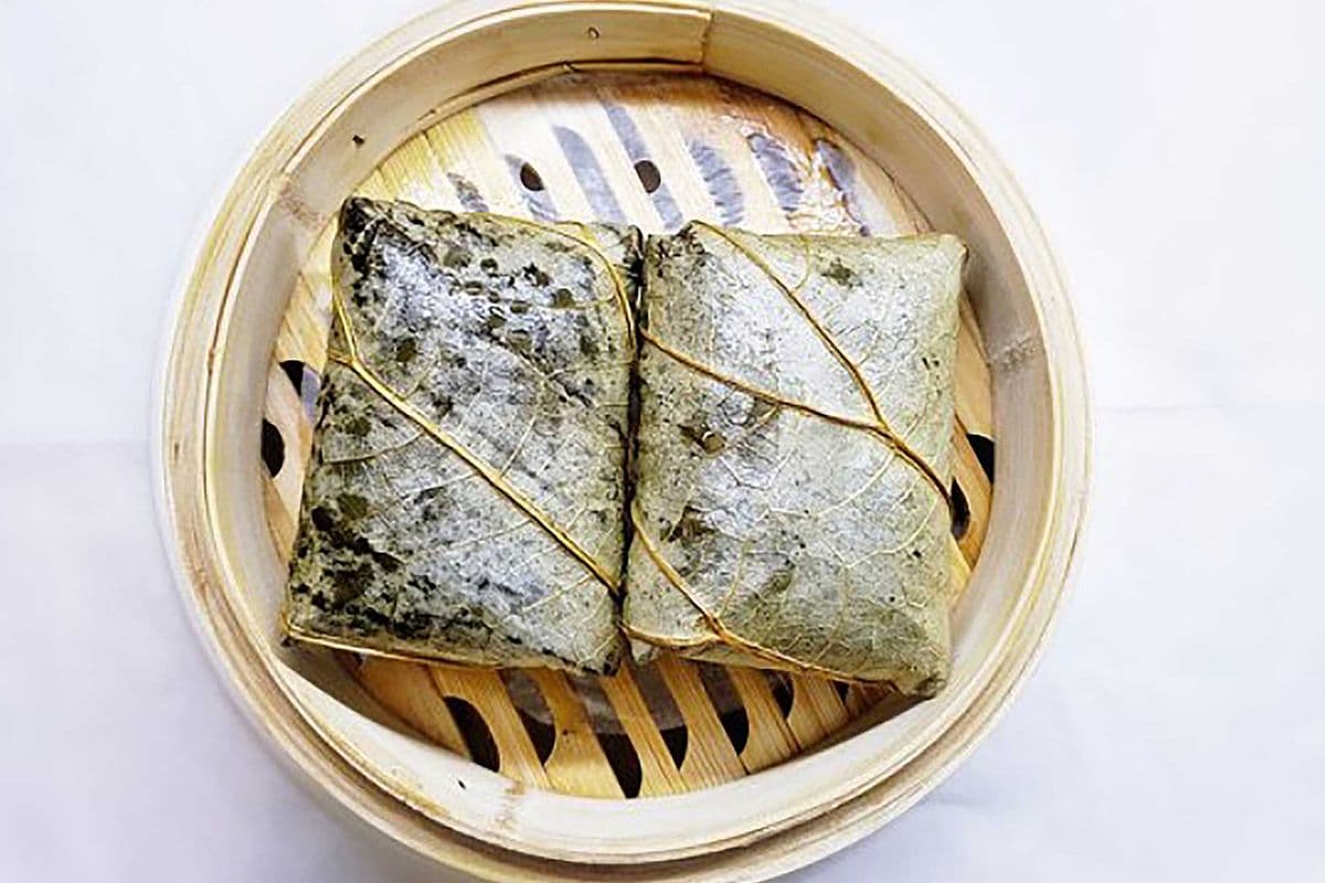 Steam Sticky Rice with Lotus Leaf (2 PCS) 珍珠糯米雞