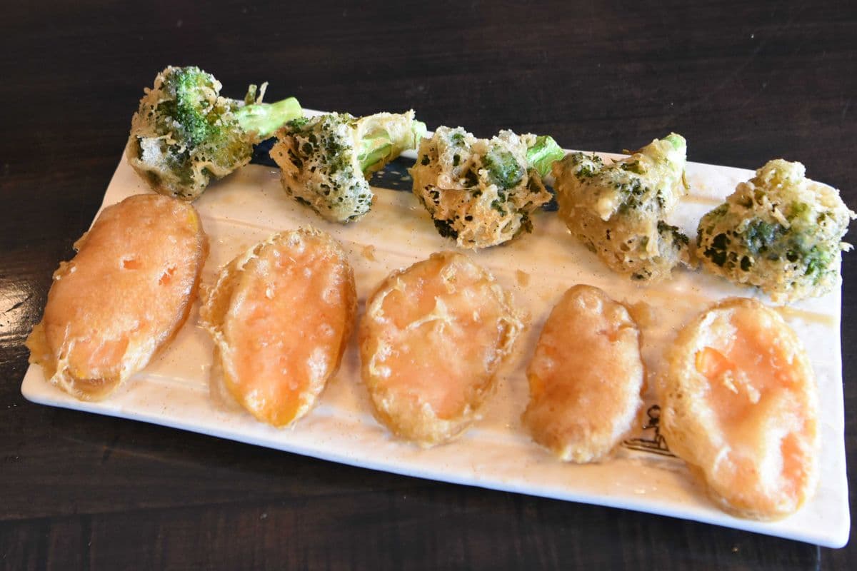 110. Vegetable Tempura (10 pcs)