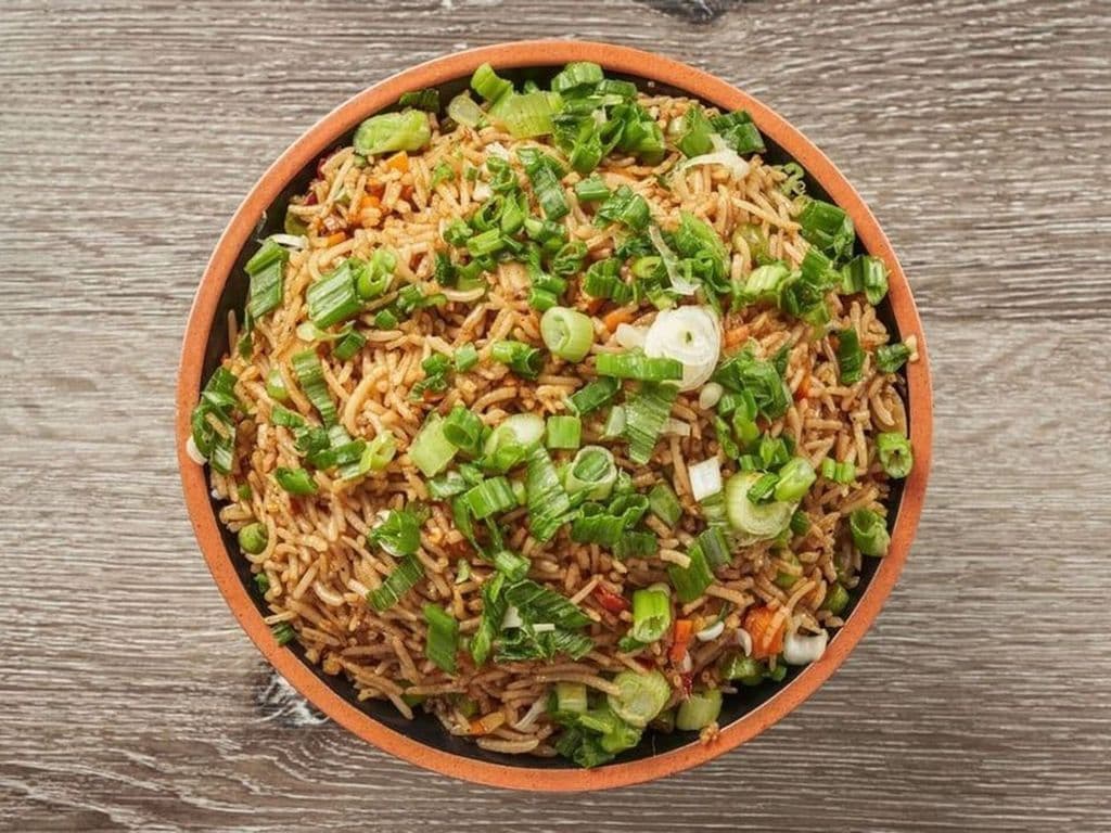 Desi Hakka Fried Rice (Veg)