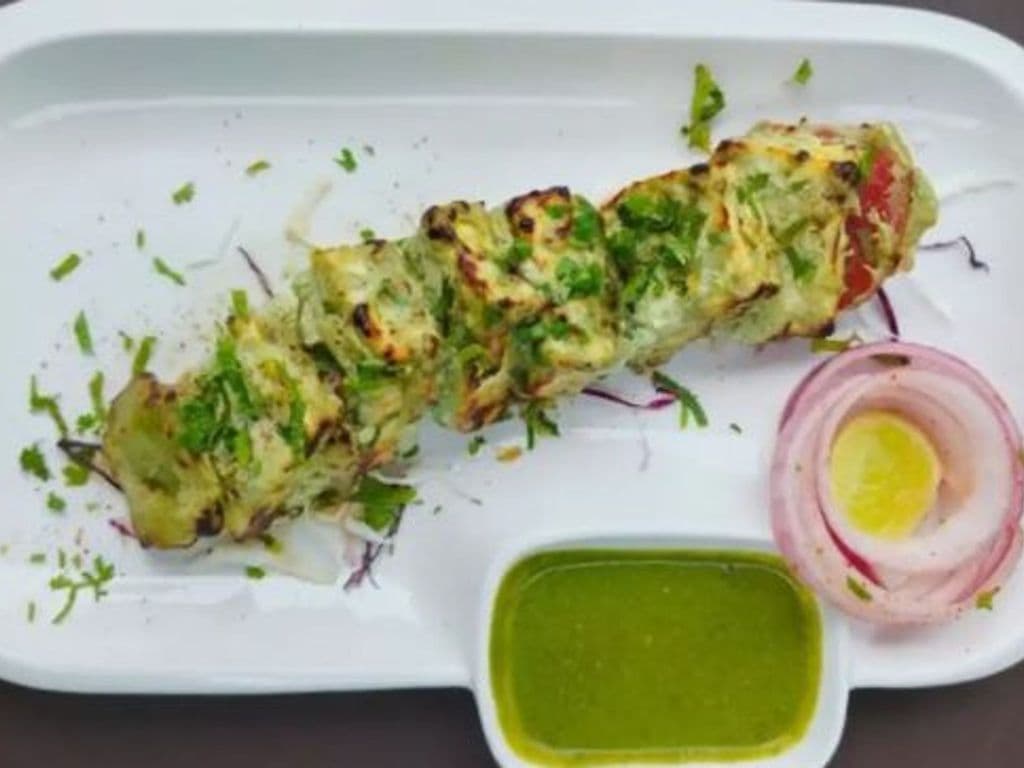 THECHA PANEER TIKKA (6 PCS)