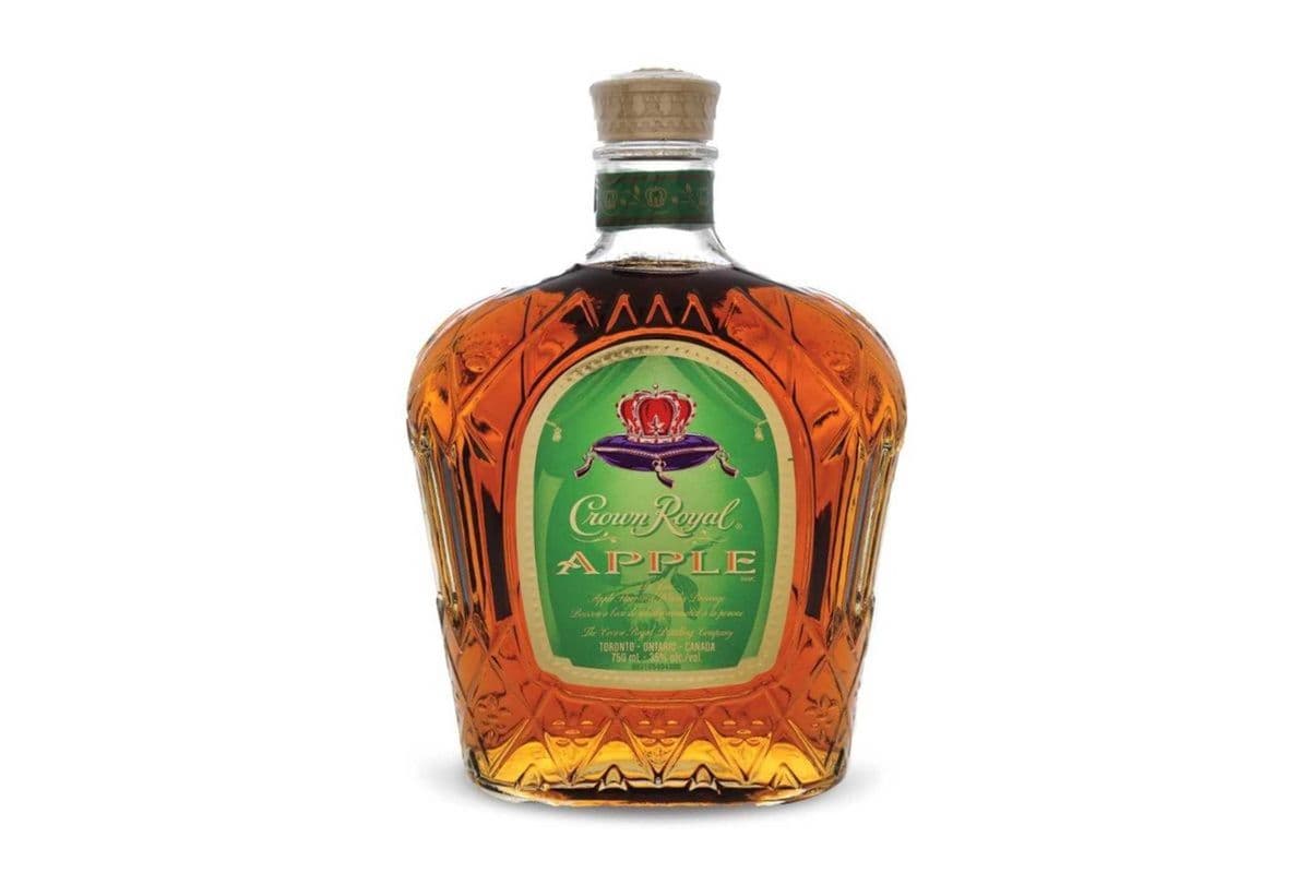 Crown Royal Apple (1 x 750 ml)