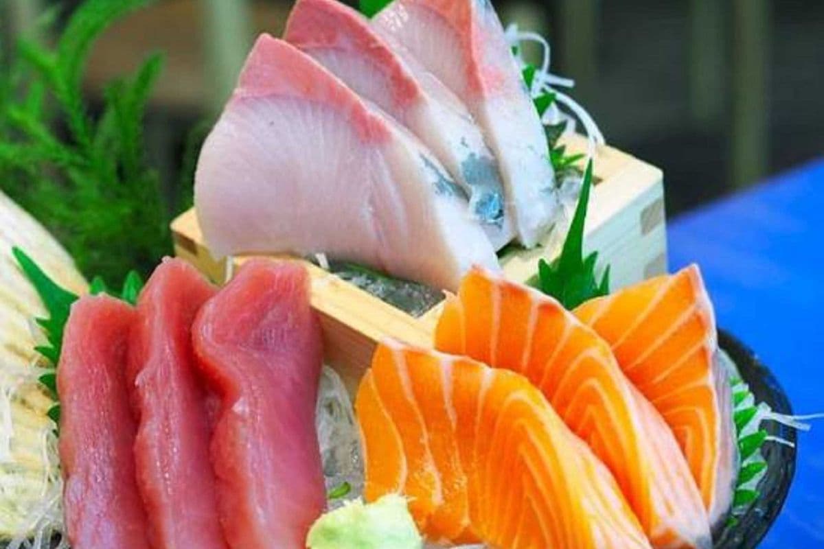 18 Sashimi Combo