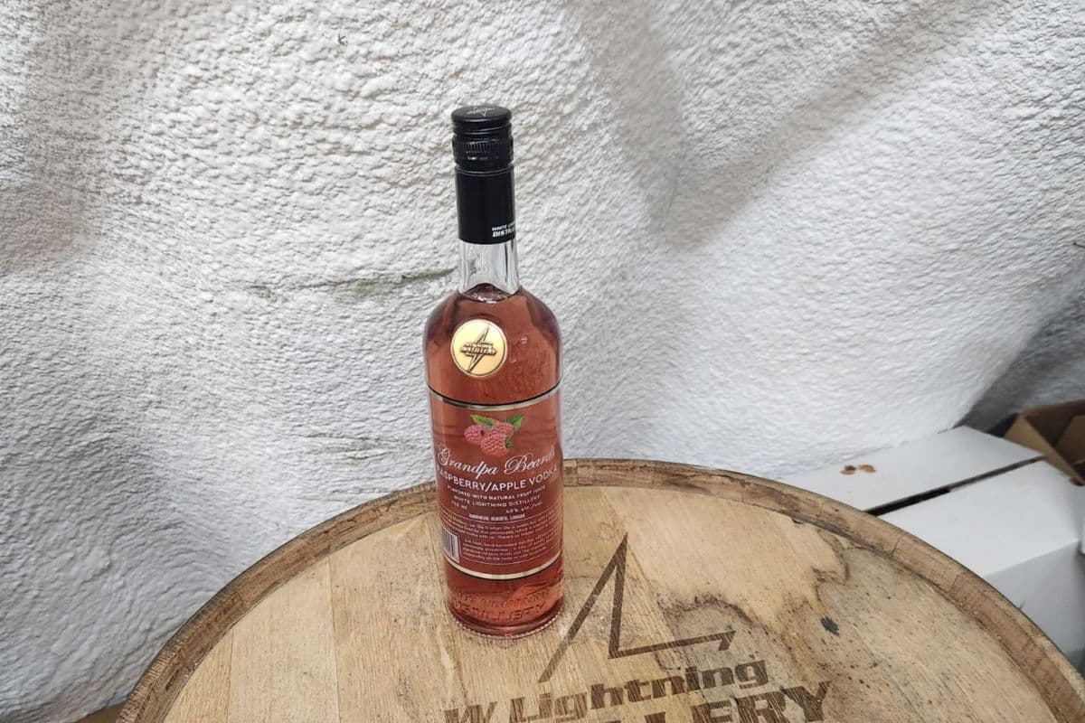 Grandpa Beard's Raspberry Apple Vodka (1 x 750 ml Bottle)