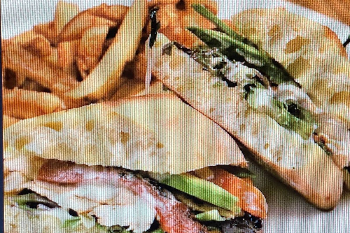 California Chicken Sandwich