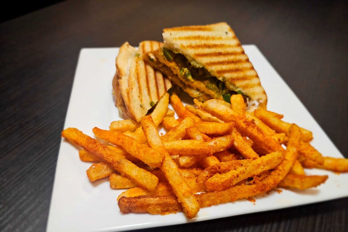 Cheese Chutney Sandwich (NEW)