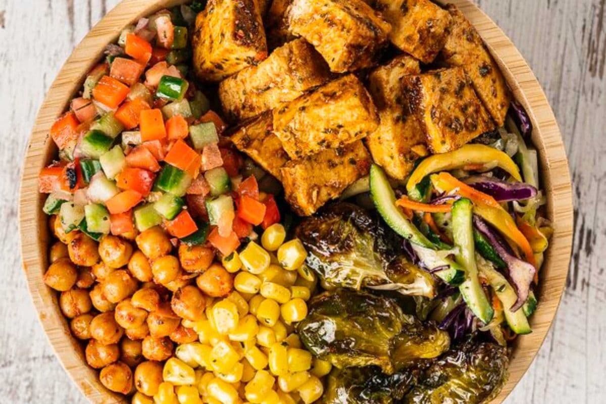 GRAIN BOWL+SPICY CHICKEN