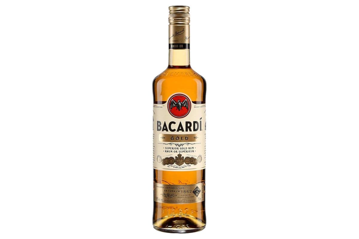 Bacardi Gold Rum (750 ml) (1 x 750ML)