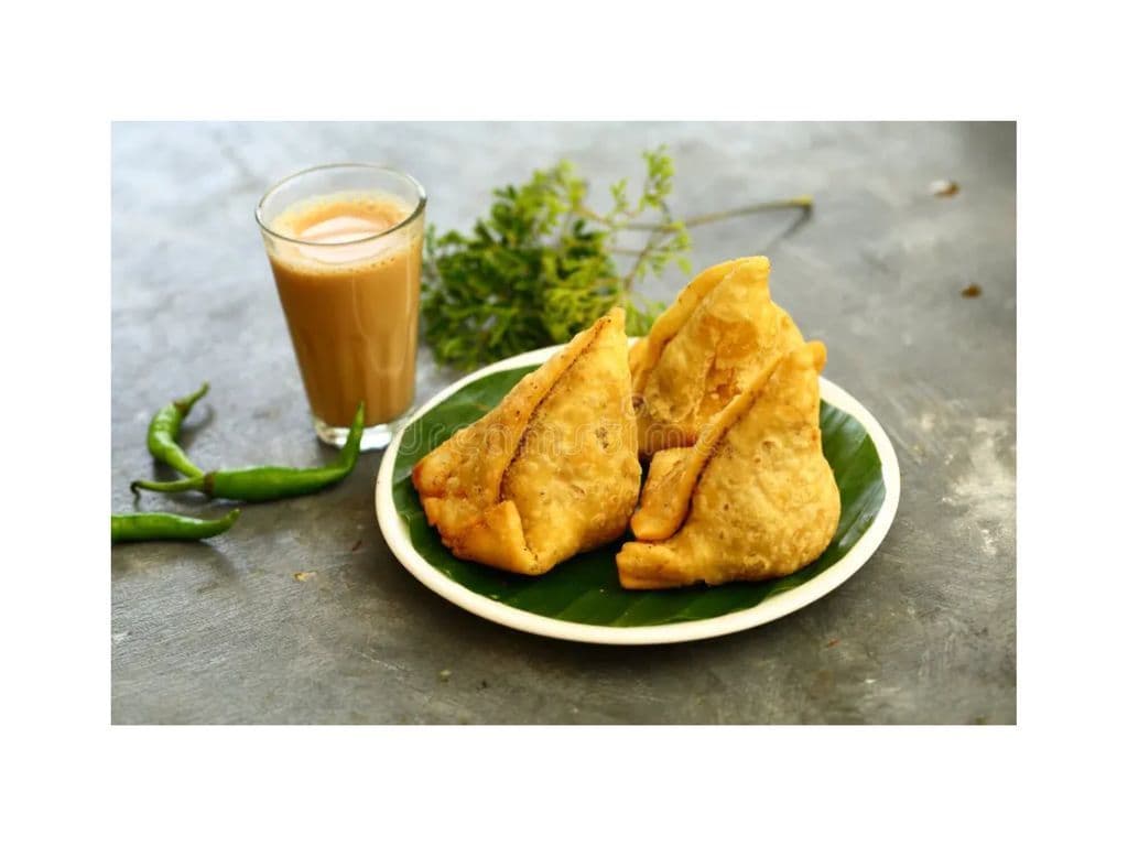 Indian Masala Chai with Samosa (2 pcs)