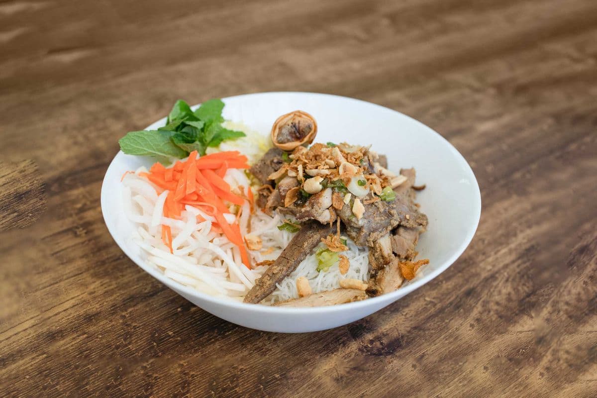 Meat mix Vermicelli Bowl