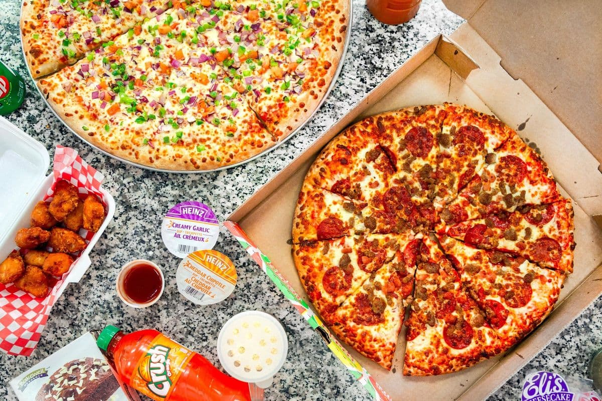 Three Pizzas Special (M)