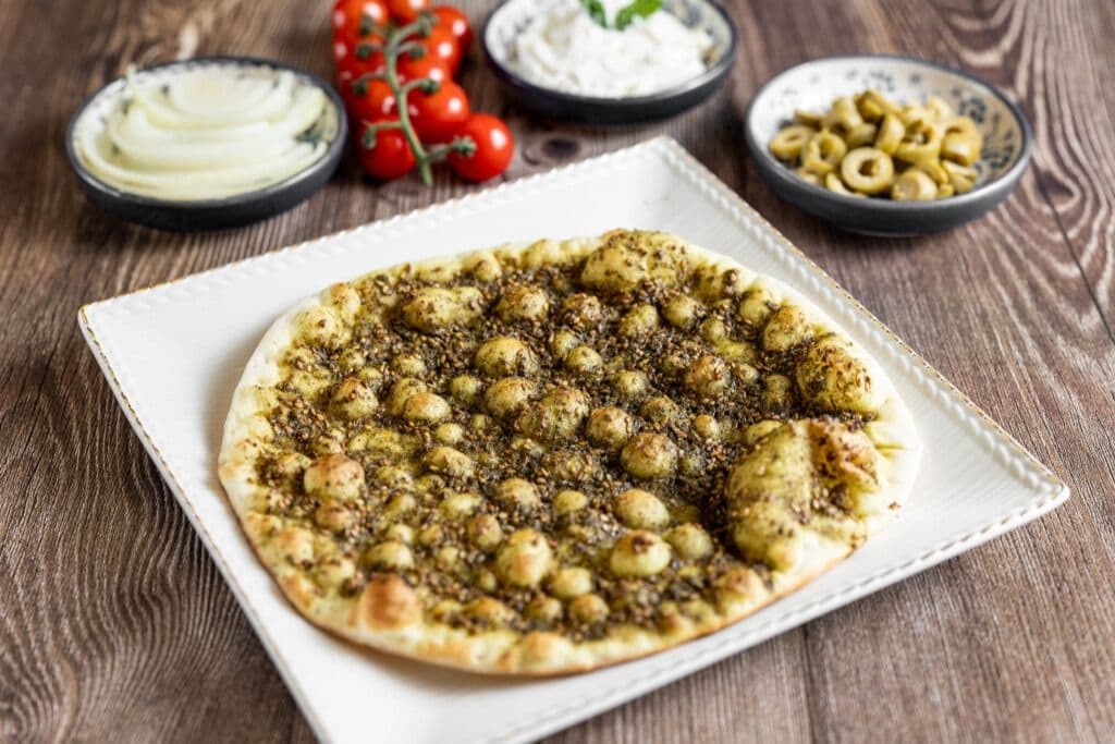 Manakeesh zaatar / Zaatar Manakeesh