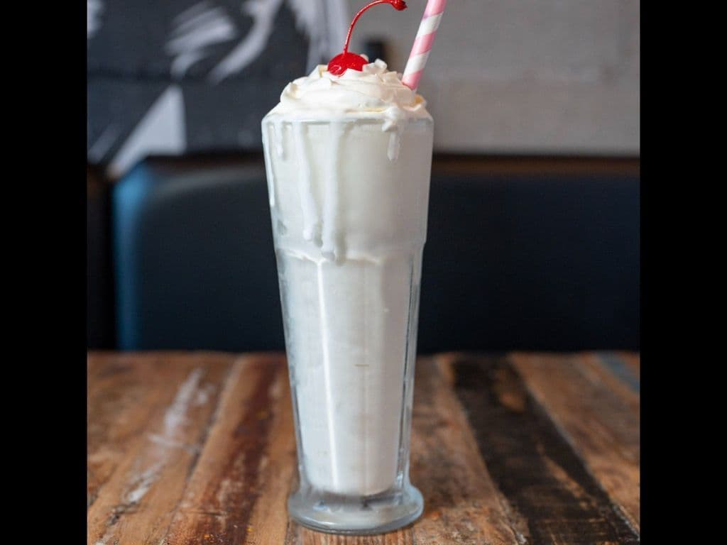 LAIT FRAPPE VANILLE/ VANILLA MILKSHAKE