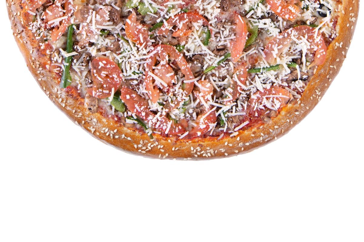 Medium Fresh Tomato & Feta Pizza