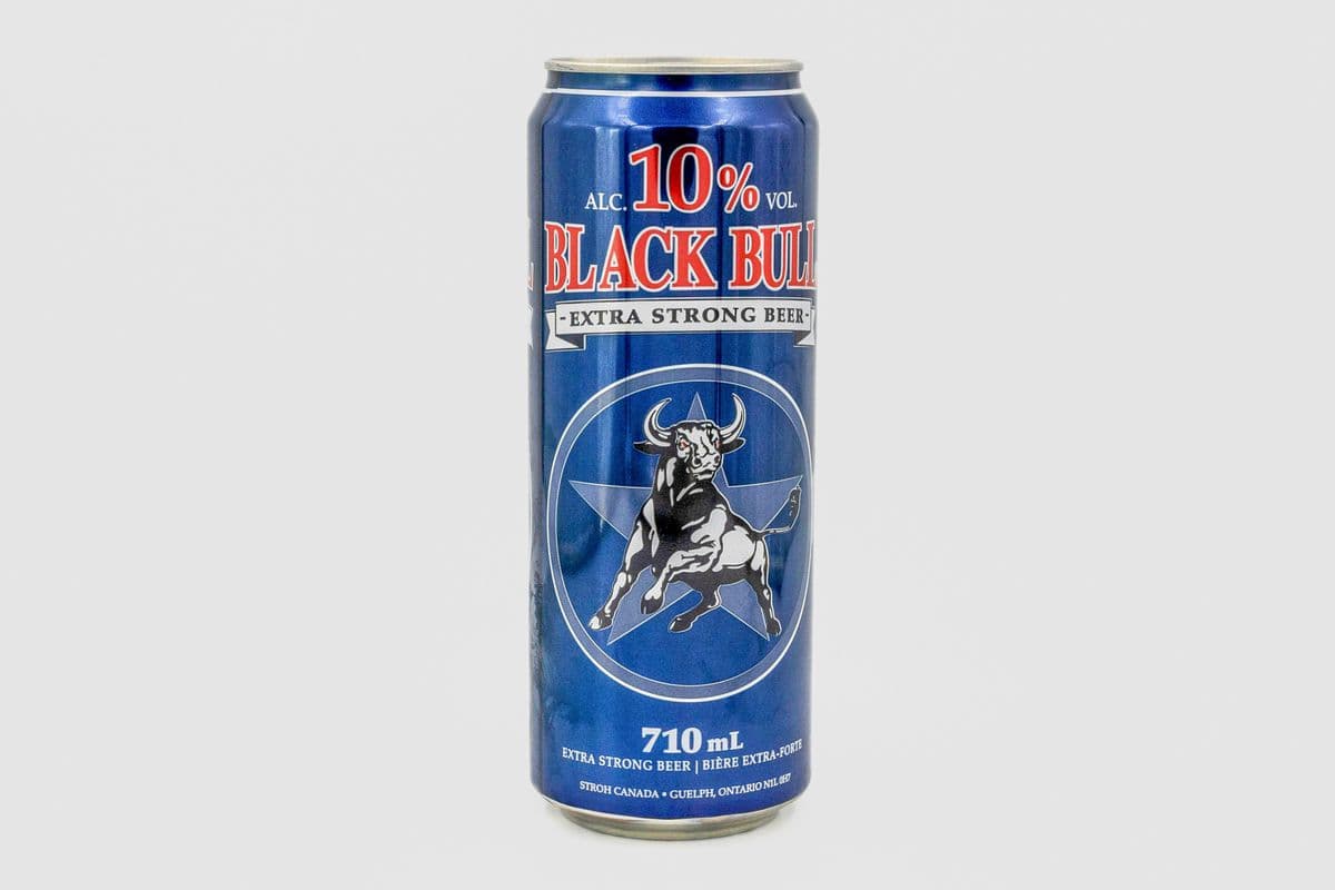 BLACK BULL STRONG 710ML (1 x 710ML)