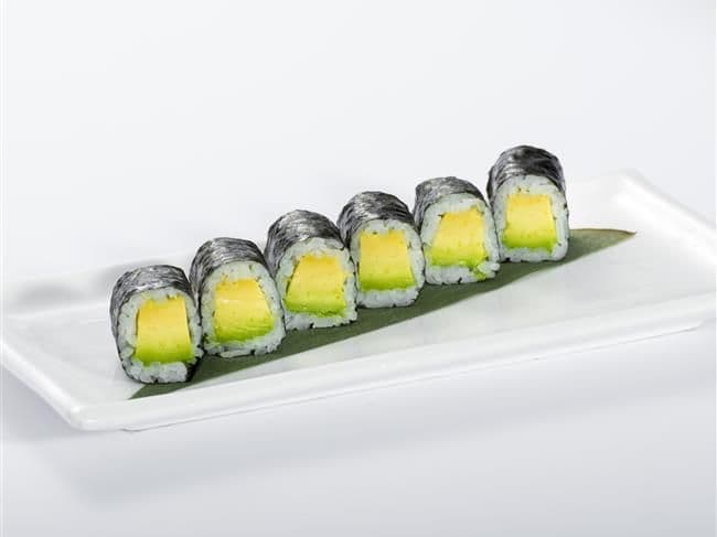 Avocado Roll (6pcs)