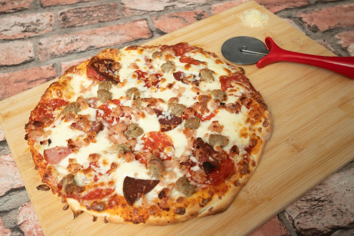 ✅ Recommended-Deluxe Pizza