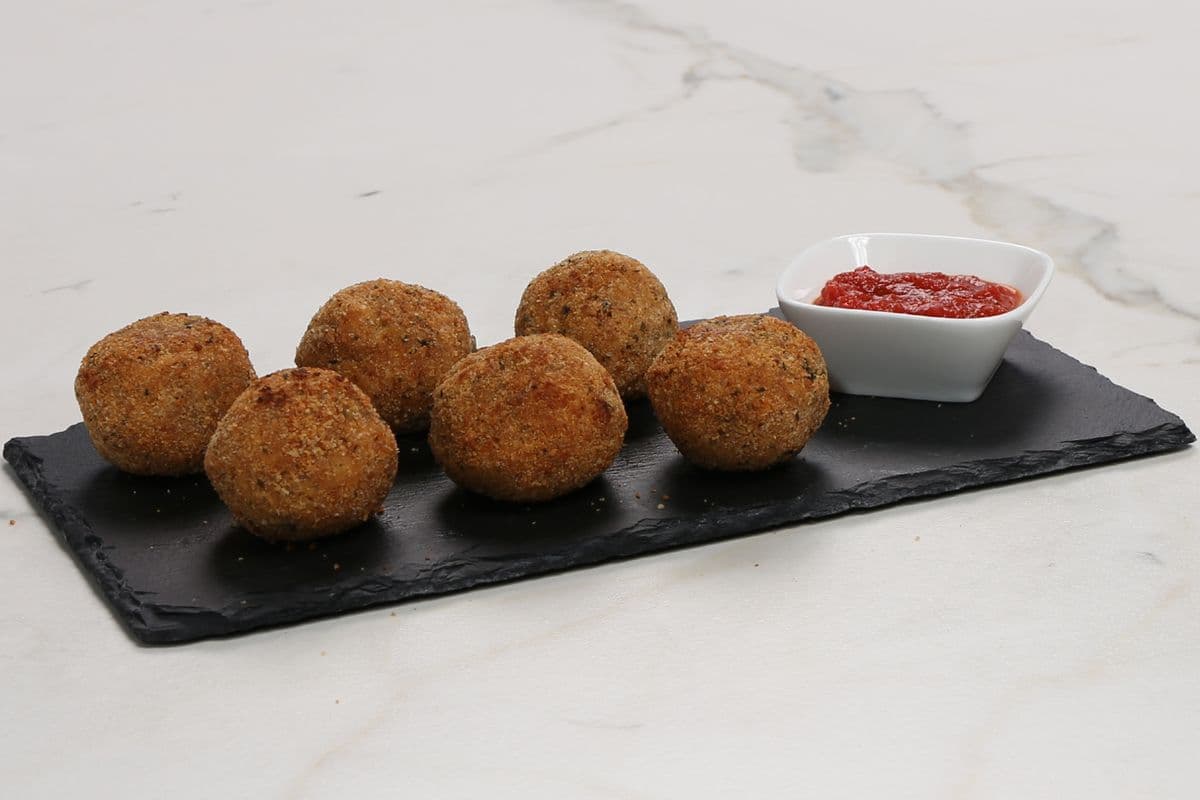 Six Arancini (6 pcs)