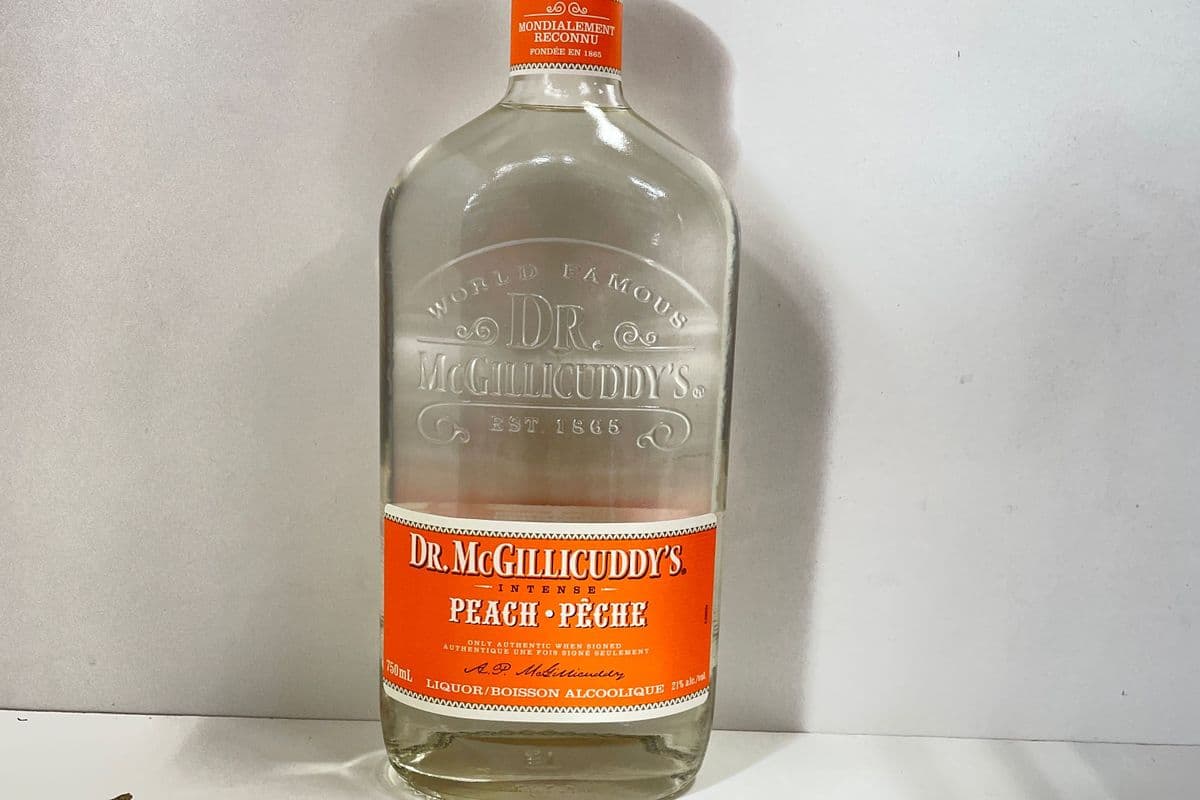 Dr Mcgillicuddys Peach Schnapps (1 x 750 ml)