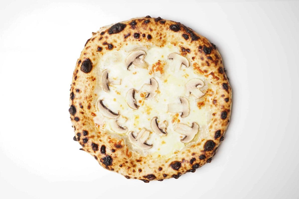 12" Funghi Alfredo Pizza