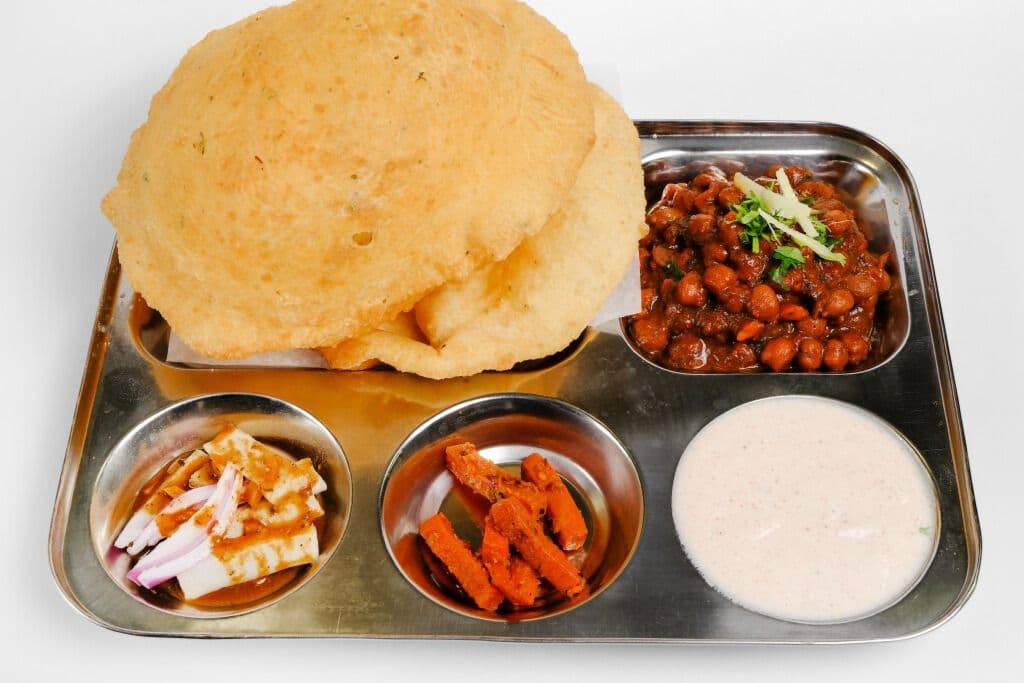 Chana Bhatura