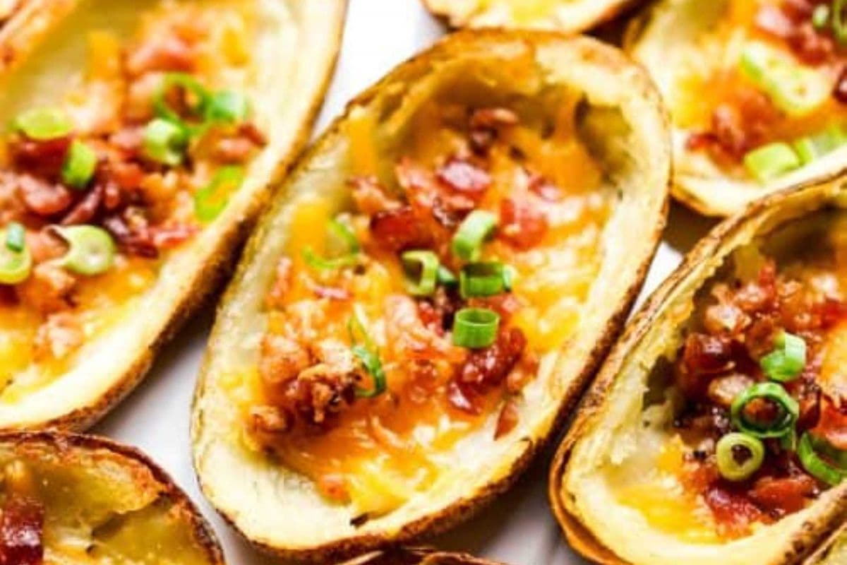 Loaded Potato Skins ( 3 pices)