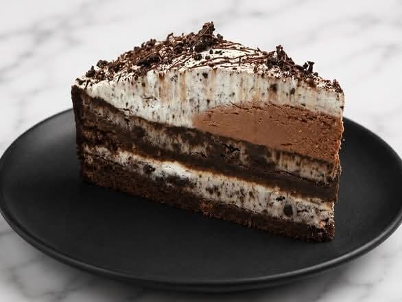 Cookies & Cream Cake Slice