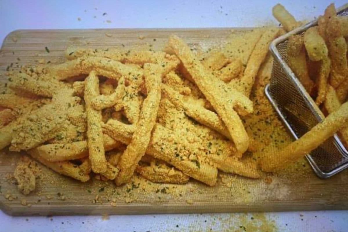 Honey butter fries (hint of spicy)