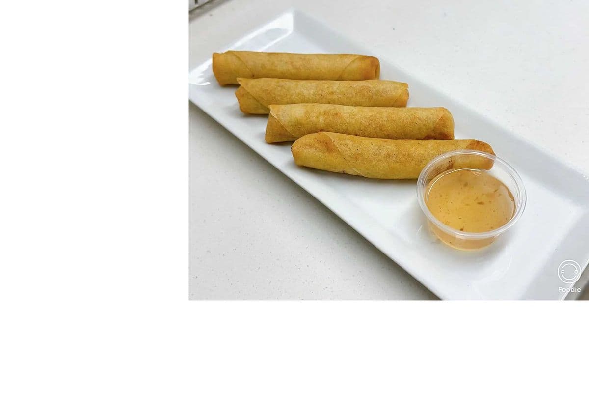 1. Pork Spring Roll (4 Rolls)