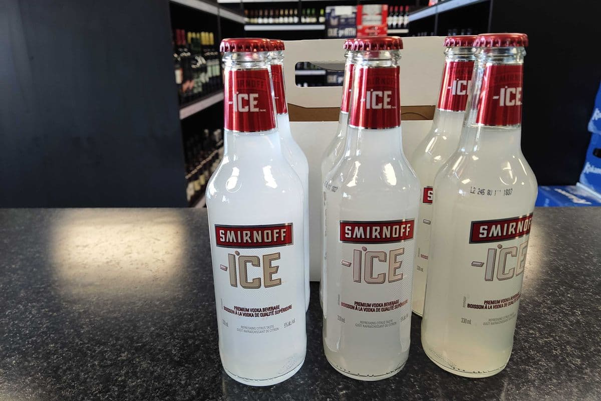 Smirnoff Ice Bottles (6 x 330ml Bottle)