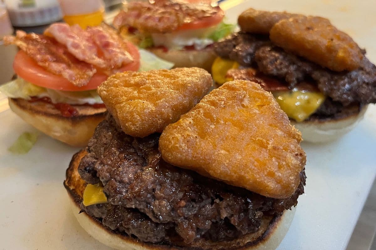 Bacon Macaroni N Cheese Burger