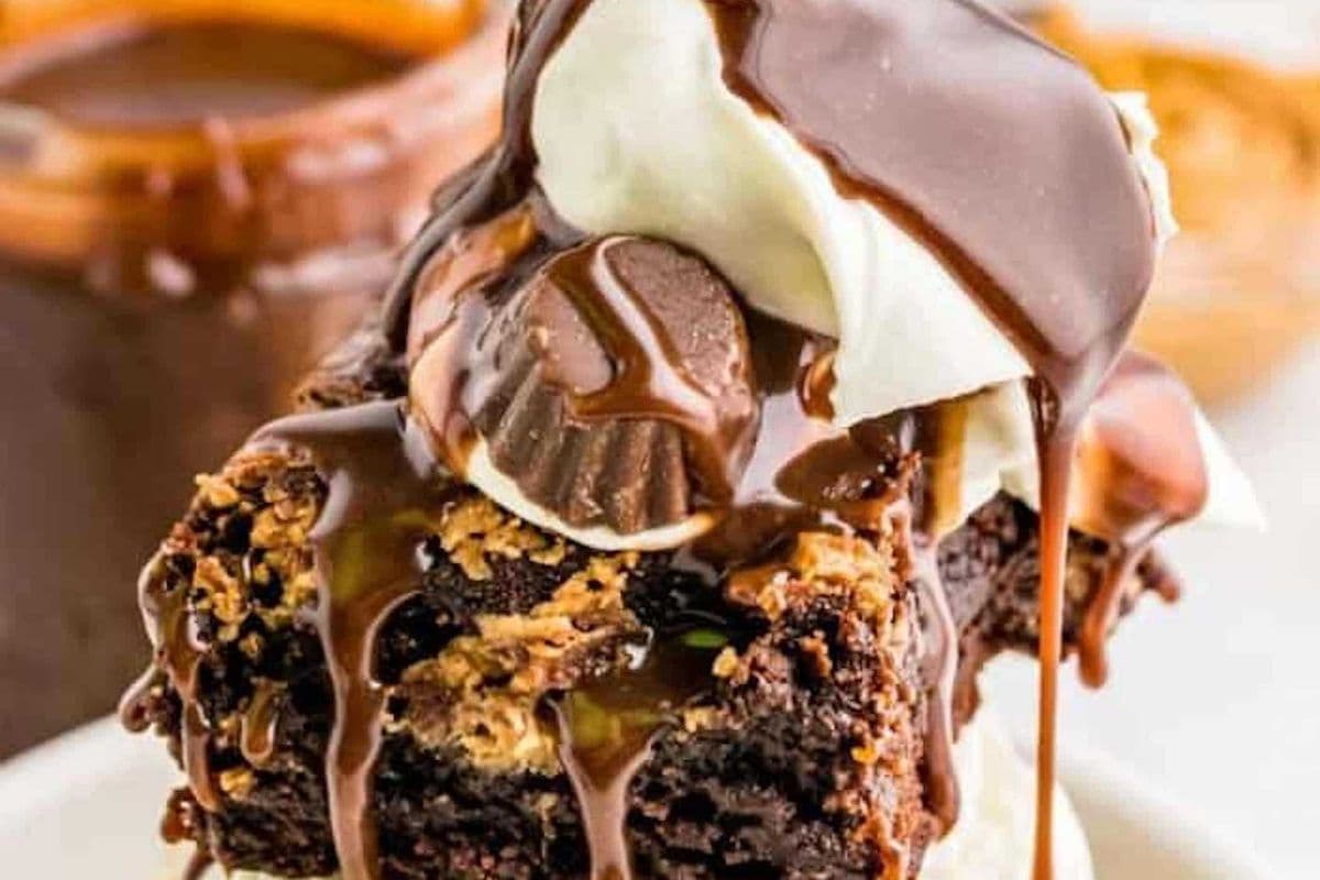 Peanut Butter Brownie GELATO SUNDAE
