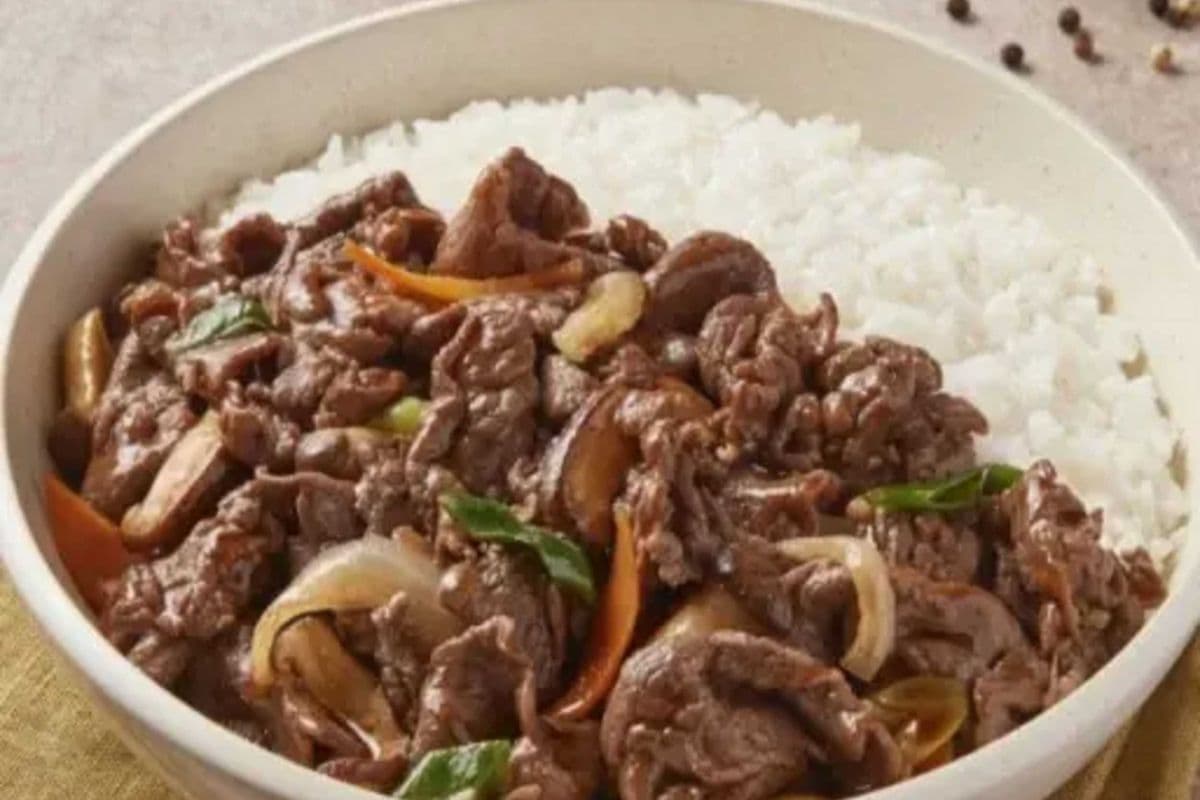 Soy beef on rice