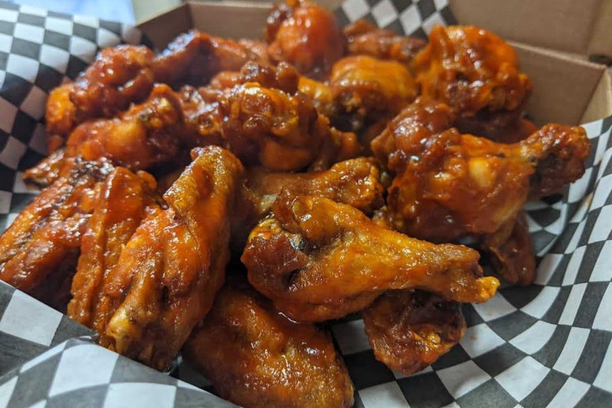 Wings (4 Lbs)