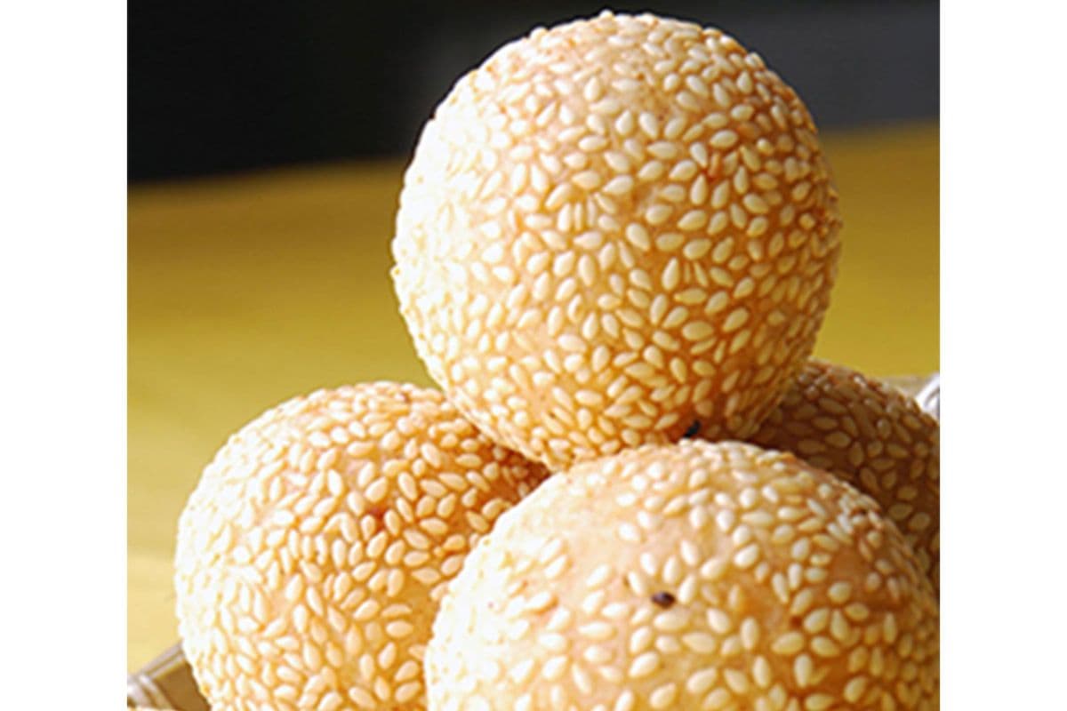 Boules de sésame fourrées aux haricots rouges / Sesame Balls / 芝麻球